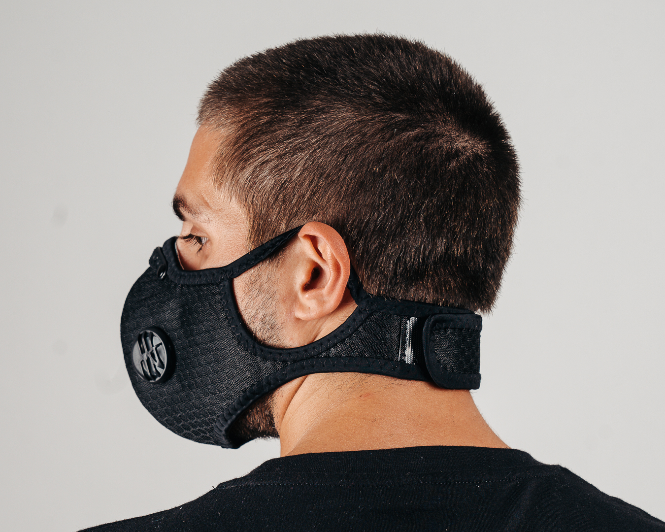 Sport Mask Outdoor Black Face Mask Equip face mask Hatstore.no