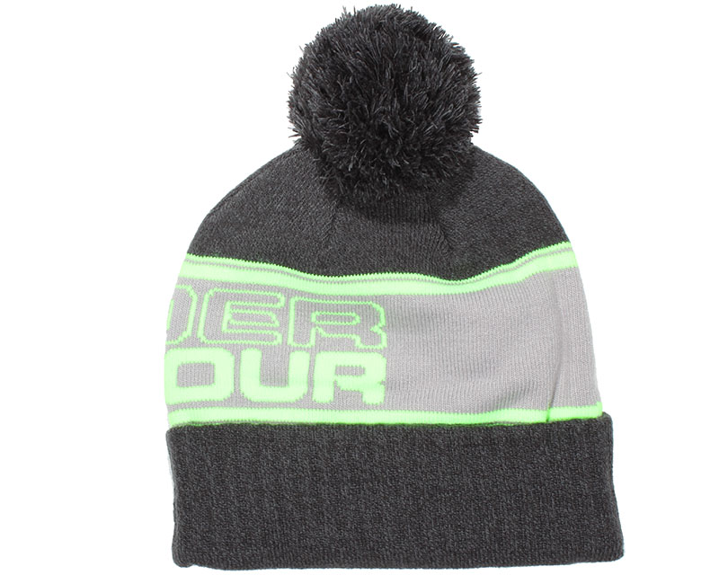 black beanie with pom pom men's