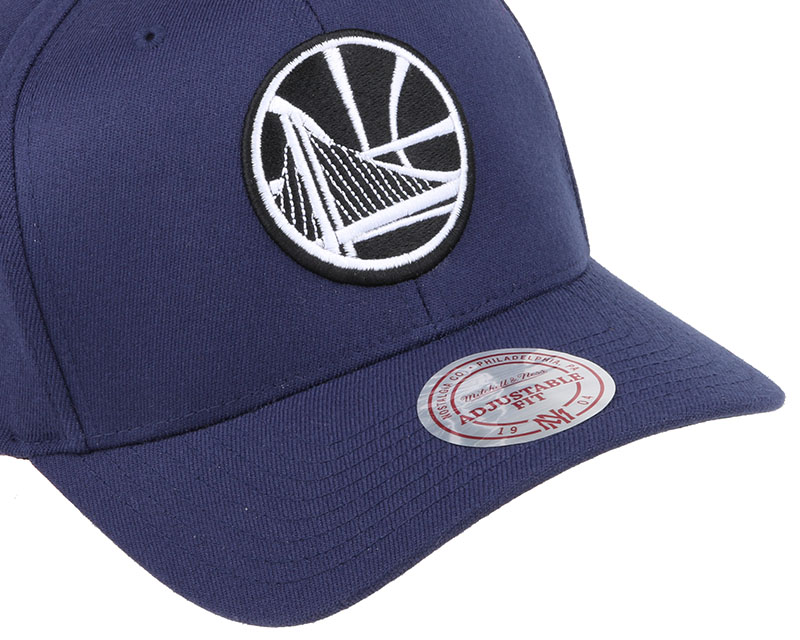 Golden State Warriors Black & White Logo 110 Adjustable - Mitchell & Ness