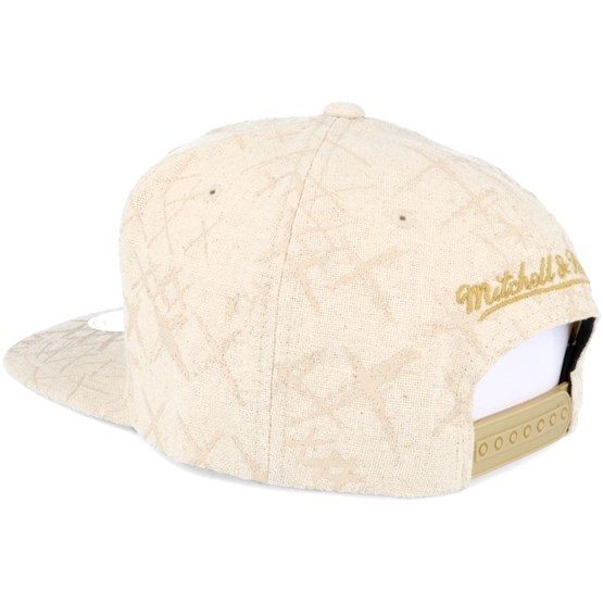 Cream snapback Clearance