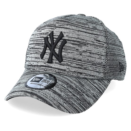 New Era Engineered Fit NY Yankees Snapback