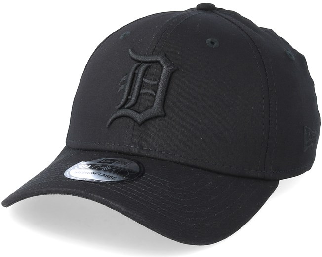 black on black detroit tigers hat