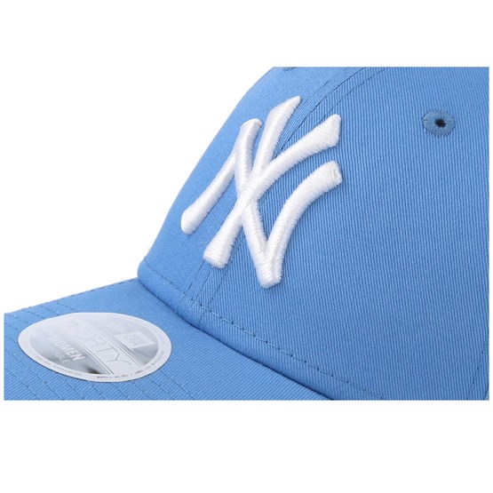 NEW ERA WOMENS LEAGUE ESSENTIAL 9FORTY NEW YORK YANKEES SKY BLUE