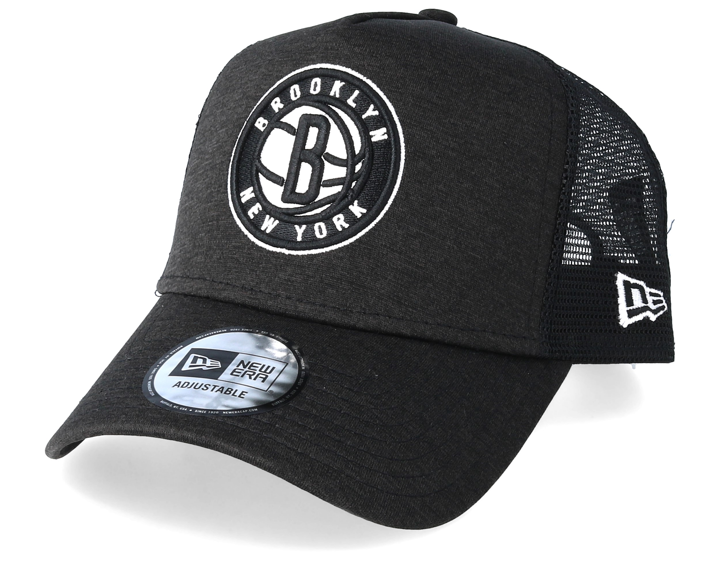 Brooklyn Nets Shadow Tech Black/Black Trucker New Era cap Hatstore.de