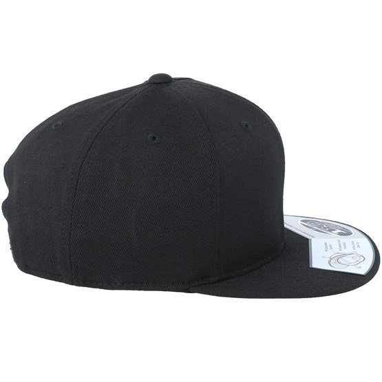yupoong 110 snapback