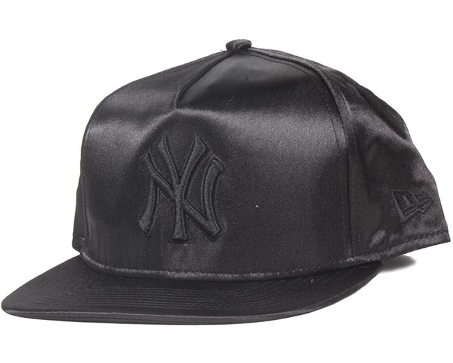 Ny Yankees Satin Black Black 9fifty Snapback New Era Caps Hatstore Ae