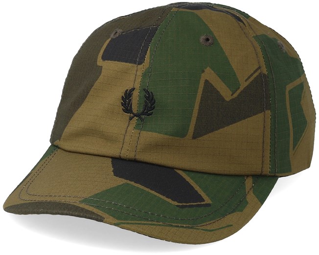 fred perry camo bucket hat