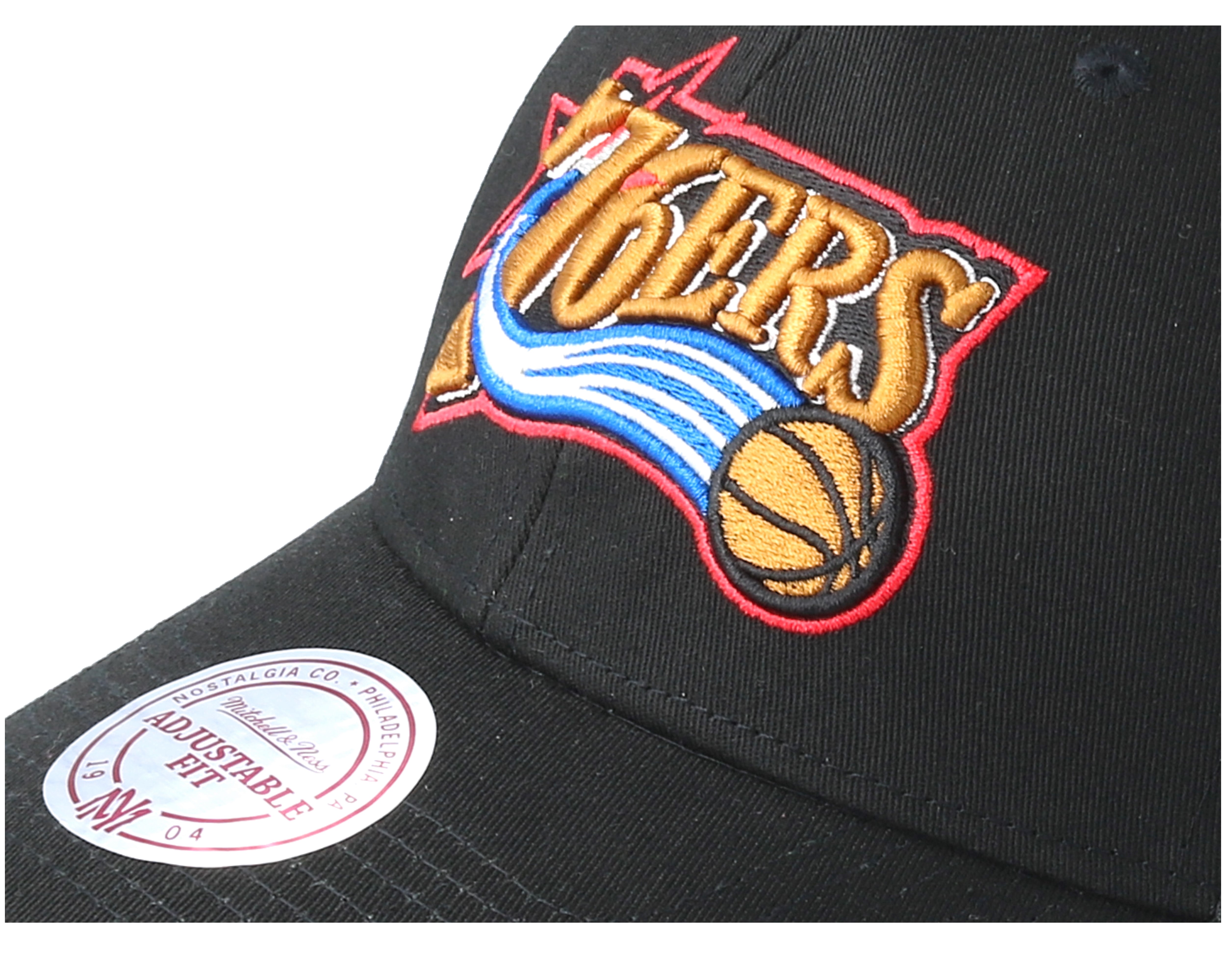 Philadelphia 76ers Team Logo Low Profile Black Adjustable - Mitchell & Ness lippis - Hatstore.fi