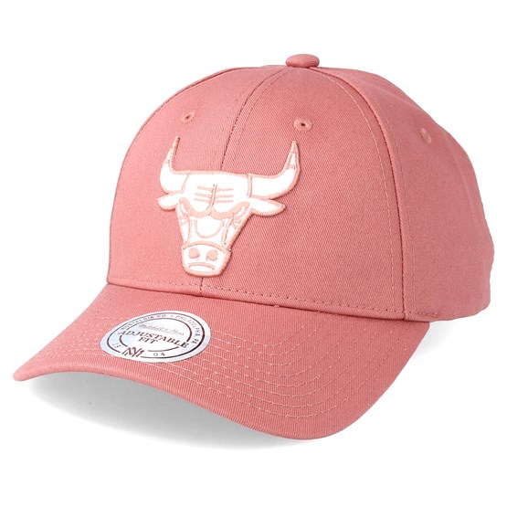 pink bulls hat