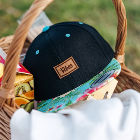 Köpa kepsar online gör du på Hatstore.se.